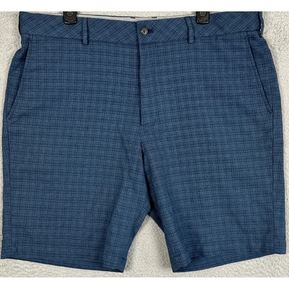 Walter Hagen Shorts Mens 38 Navy Blue Plaid Performance Golf Chino Fla Front EUC